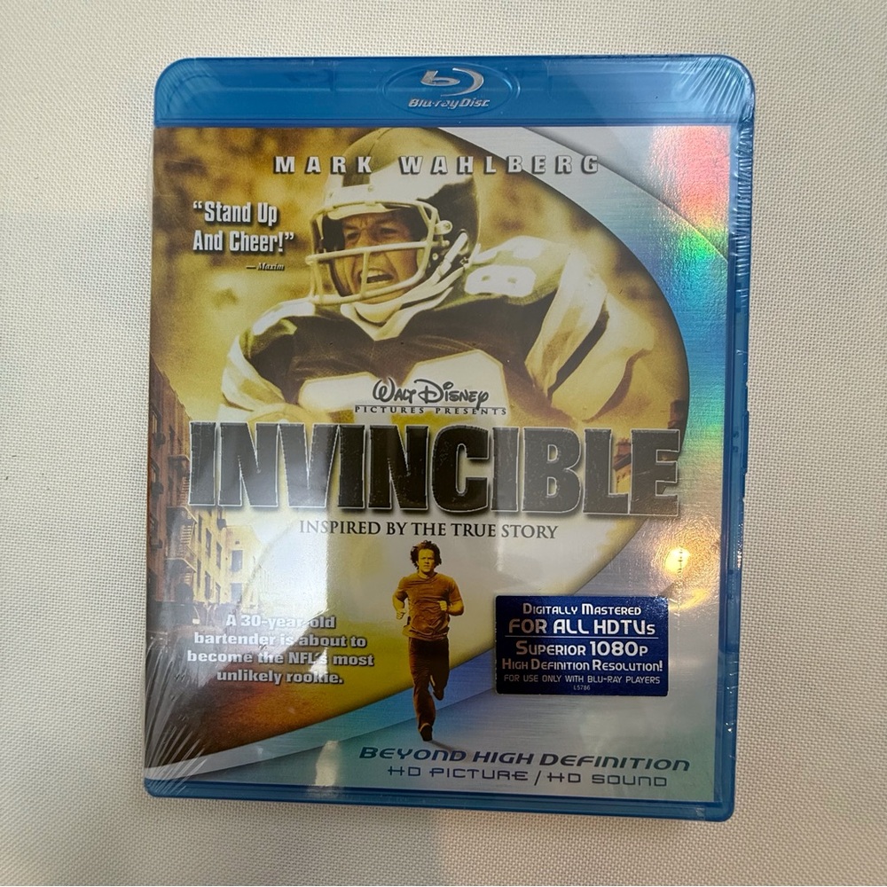 Invincible Unopened BluRay DVD - Picture 8 of 9